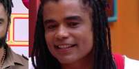 O que a mudança no visual de Diogo revela sobre seu jogo no 'BBB 25'? Visagista avalia 'estratégia' em repaginada do brother.  Foto: Reprodução, TV Globo / Purepeople