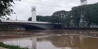 No in&iacute;cio de fevereiro de 2025, a Marginal Tiet&ecirc;, uma das principais vias de S&atilde;o Paulo, ficou inundada por conta de uma forte chuva que atingiu a capital e a regi&atilde;o metropolitana da cidade.  Foto: reprodu&ccedil;&atilde;o/tv globo / Flipar