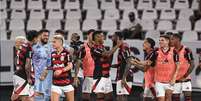  Foto: Gilvan de Souza/Flamengo - Legenda: Flamengo aumenta freguesia em cima do Vasco / Jogada10