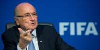  Foto: Philipp Schmidli / Getty Images - Legenda: Joseph Blatter, ex-presidente da Fifa, voltou a ter que depor na Justiça, após reativação de julgamento por denúncia de fraude / Jogada10