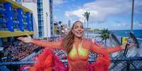 Ivete Sangalo agitando o Carnaval de Salvador  Foto: Márcio Reis/AgNews