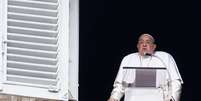Papa Francisco ao liderar oração do Angelus no Vaticano no fim de janeiro de 2025  Foto: Yara Nardi / Reuters