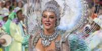 Paolla Oliveira após se despedir do posto de rainha de bateria da Grande Rio voltou a falar da emoção do último desfile: 'Cada passo com o coração'.  Foto: BrazilNews / Purepeople