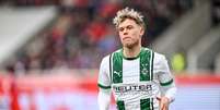 Robin Hack (Borussia Monchengladbach) comemorando seu gol contra o Werder Bremen, no dia 01.03.2025 Foto: dpa picture alliance / Alamy Stock Photo