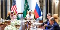 A Arábia Saudita sediou negociações em fevereiro de 2025 com diplomatas dos EUA e da Rússia sobre um cessar-fogo na guerra na Ucrânia  Foto: Getty Images / BBC News Brasil