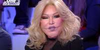 Jocelyn Wildenstein em um programa da TV francesa, pouco antes de morrer  Foto: Reprodução