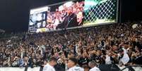  Foto: Rodrigo Coca/ Ag Corinthians - Legenda: Torcida do Corinthians em Itaquera / Jogada10