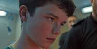 Na série Adolescência, um adolescente de 13 anos é detido após uma colega da escola ser assassinada  Foto: Netflix / BBC News Brasil
