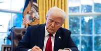 Donald Trump anunciou tarifas contra diversos países  Foto: FRANCIS CHUNG/EPA-EFE/REX/Shutterstock / BBC News Brasil