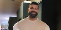 Luto! Morre aos 44 anos, Vittorio Pirbazari, fisiculturista e ator de série da Netflix  Foto: Reprodução/ Instagram / Contigo