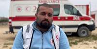 O param&eacute;dico Munther Abed sobreviveu ao ataque que matou 15 profissionais de emerg&ecirc;ncia  Foto: BBC News Brasil