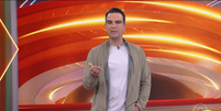Tadeu Schmidt apresenta o BBB 25  Foto: Reprodução/Globo