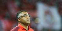 -  Foto: Ricardo Duarte / Internacional - Legenda: Roger Machado renovou com o Internacional até 2026 / Jogada10