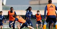  Foto: Divulga&ccedil;&atilde;o - Legenda: Jogadores do Real Madrid durante treinamento da equipe / Jogada10