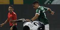 Cesar Greco/Palmeiras - Legenda: Vitor Roque durante confronto contra o Corinthians Foto: Jogada10