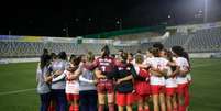 Jogadoras e comissão técnica das Bragantinas. Foto: Fernando Roberto/Red Bull Bragantino / Esporte News Mundo