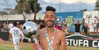 Irmão de Bruno Henrique é conhecido como 'Juninho Neymar'  Foto: Reprodução