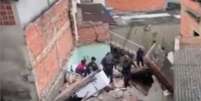 Casa desaba em SP e cinco pessoas são resgatadas pelos bombeiros  Foto: Reprodução