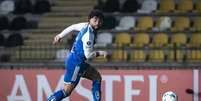 GABIGOL - Aproveitou muito bem sua oportunidade. De volta ao time titular, o atacante foi o melhor em campo, com todas as jogadas de ataque passando pelos seus pés. Um destaque é que o craque apareceu muito fora da área, servindo os seus companheiros e participando da jogada do gol de empate. Nota: 7,5 - Foto: Gustavo Aleixo/Cruzeiro Foto: Gustavo Aleixo/Cruzeiro / Jogada10