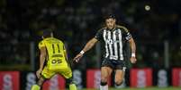 Foto: Pedro Souza / Atlético - Legenda: Hulk em ação contra o Mirassol. Atavante leva amrelo e diz que ojuiz recomnheceu que errou / Jogada10