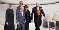 Lula e Janja chegam para o funeral do papa Francisco   Foto: Michael Kappeler/picture alliance / Getty Images