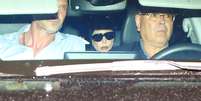 Lady Gaga foi clicada dentro do carro a caminho do Copacabana Palace Foto: Dilson Silva/AgNews