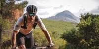 Ator e apresentador Rodrigo Hilbert participa da ultramaratona 'Cape epic', na África do Sul Foto: Divulgação/TV Globo