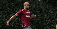 Foto: Erico Leonan / São Paulo FC - Legenda: Lucas Moura, atacante do São Paulo, fará retorno gradual / Jogada10