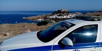 Viatura da Pol&iacute;cia da Gr&eacute;cia estacionada na ilha grega de Mykonos  Foto: Reprodu&ccedil;&atilde;o/Twitter/@hellenicpolice - 27.08.2024