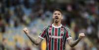 -  Foto: Lucas Mer&ccedil;on/Fluminense - Legenda: Everaldo marcou, nos acr&eacute;scimos, o segundo gol da vit&oacute;ria do Fluminense sobre o Sport / Jogada10