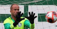 Foto: Cesar Greco/Palmeiras/by Canon - Legenda: Verdão estuda contratação de goleiro / Jogada10