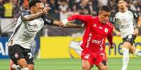  Foto: Divulgação/América de Cali - Legenda: Corinthians saiu na frente, mas acabou sofrendo o empate / Jogada10