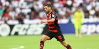  Foto: Gilvan de Souza/Flamengo - Legenda: Arrascaeta é um dos destaques do Flamengo na temporada / Jogada10
