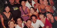 Elenco de 'Vale Tudo' se reúne em festa  Foto: Reprodução/Instagram