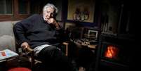 "Vamos sentir muito a sua falta, Velho querido", escreveu o presidente do Uruguai, Yamandú Orsi  Foto: Mariana Greif/Reuters / BBC News Brasil