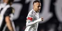  Foto: Raul Baretta/ Santos FC. - Legenda: Santos chega a 100 dias sem vencer sem Neymar / Jogada10