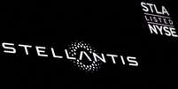 Logo da Stellantis 
31/1/2024 REUTERS/Brendan McDermid/Arquivo  Foto: Reuters