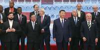 Participantes do IV Fórum Ministerial China-Celac (Comunidade de Estados Latino-Americanos e Caribenhos), em Pequim, em 13 de maio de 2025.  Foto: AFP - FLORENCE LO / RFI