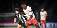 Henry Mosquera, jogador do Red Bull Bragantino. Foto: Ari Ferreira/Red Bull Bragantino / Esporte News Mundo