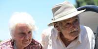 Lucía Topolansky esteve ao lado do marido, José Mujica, até seu último dia de vida  Foto: AFP / BBC News Brasil