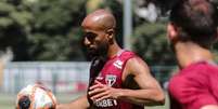  Foto: Divulgação/São Paulo - Legenda: Lucas pode voltar a jogar apenas após o Mundial / Jogada10