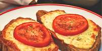 BRUSCHETTA À PIZZAIOLO  Foto: Bake and Cake Gourmet