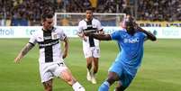 Foto: Alessandro Sabattini/Getty Images - Legenda: Napoli empata com o Parma, mas segue na liderança do Italiano / Jogada10