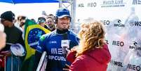 Medina dominou Robinson e avançou às Quartas de Final. Foto: Thiago Diz / WSL / Esporte News Mundo