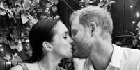 Meghan Markle posta fotos íntimas da gravidez e com príncipe Harry ao comemorar 7 anos de casamento: 'Uma vida inteira de histórias'.  Foto: Reprodução/Instagram, @meghan / Purepeople