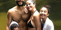 Casada, atriz da Globo detalha relação com o marido: 'Quero beijar outras pessoas'  Foto: Reprodução/ Instagram / Contigo