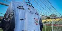  Foto: Reprodução - Legenda: Corinthians vai discutir mudança de fornecedora esportiva nos próximos dias / Jogada10