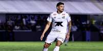 Tiquinho Soares (Santos) durante jogo contra o CRB, no dia 01.05.2025 Foto: AGIF / Alamy Stock Photo