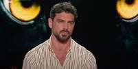 Michele Morrone na entrevista na Rai 2: beijou outros homens sem intenção amorosa  Foto: Reprodução/TV