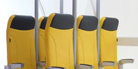 Protótipo de assentos verticais para aviões  Foto: Aviointeriors / Divulgação